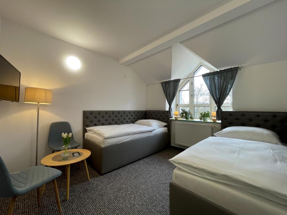 Hotel Colchi Uničov 外观 照片