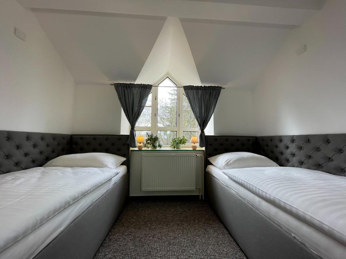 Hotel Colchi Uničov 外观 照片