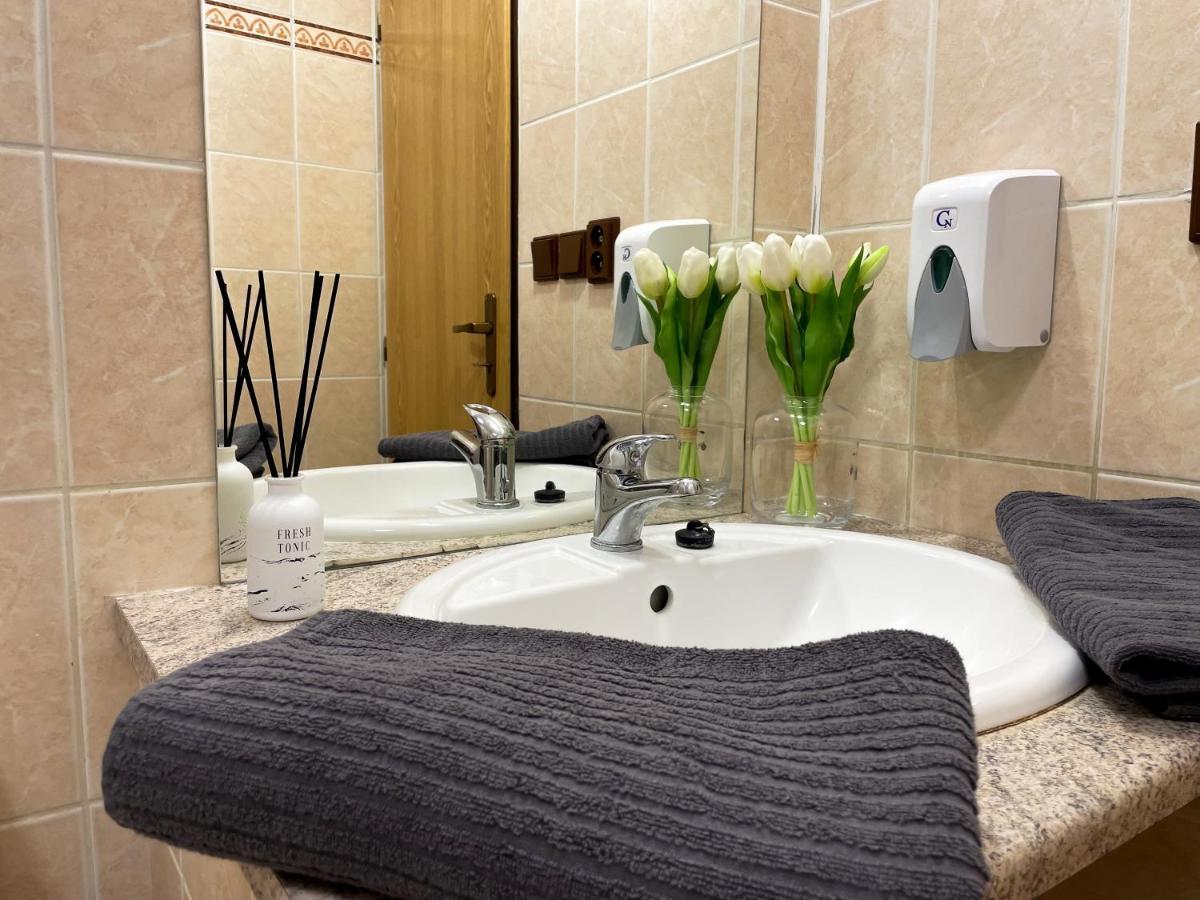 Hotel Colchi Uničov 外观 照片